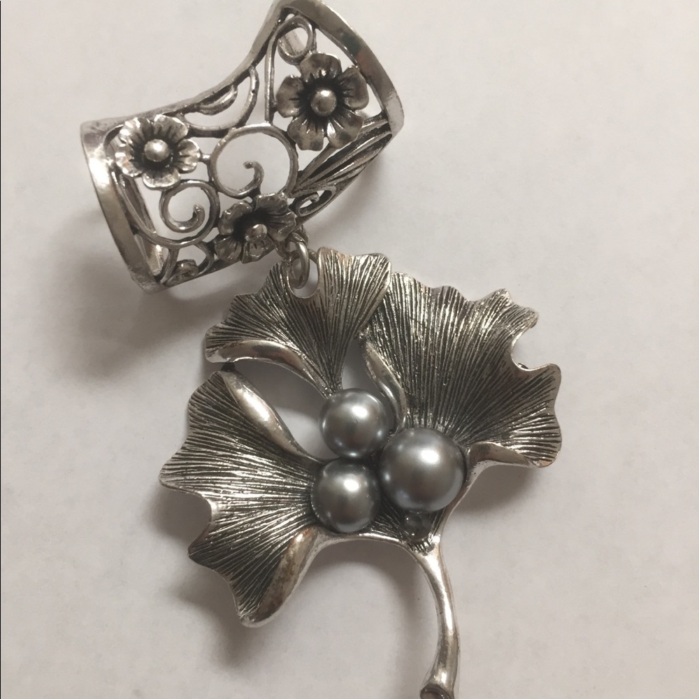 Gianni Bini vintage-look necklace extender/scarf ring 💌Unique Gift NWOT